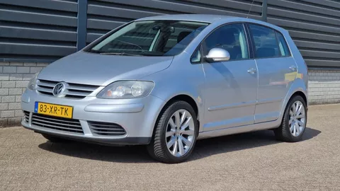 Volkswagen GOLF PLUS CROSS VOLKSWAGEN GOLF PLUS CROSS ROOKT VERBRUIKT OLIE