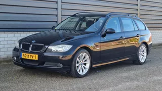 BMW 3-serie Touring 318i